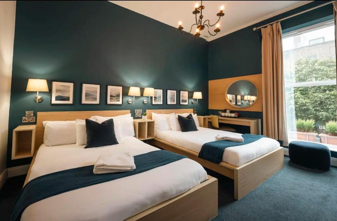 Celtic Lodge Guesthouse - Restaurant & Bar 더블린 외부 사진